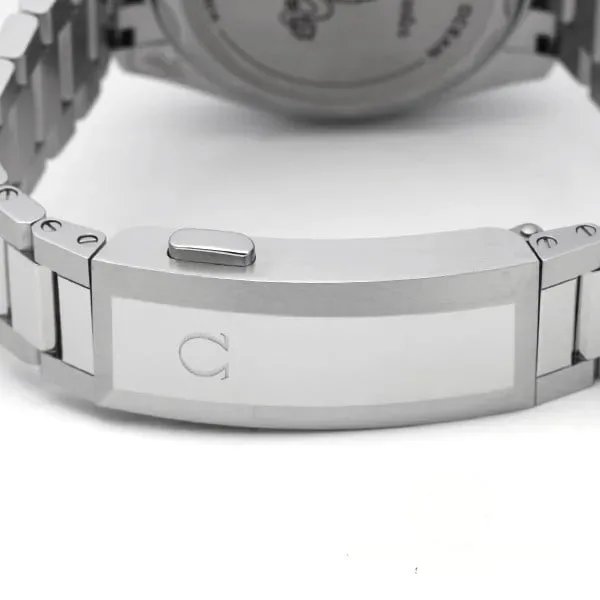 2026新作 OMEGA N级品 オメガ シーマスター プラネットオーシャン ダイバーズウォッチ ステンレス腕時計