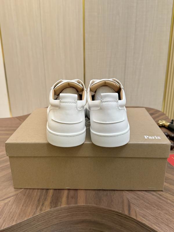 オシャレ☆2026春夏流行りルブタン スニーカーメンズコピー上品CHRISTIAN LOUBOUTIN