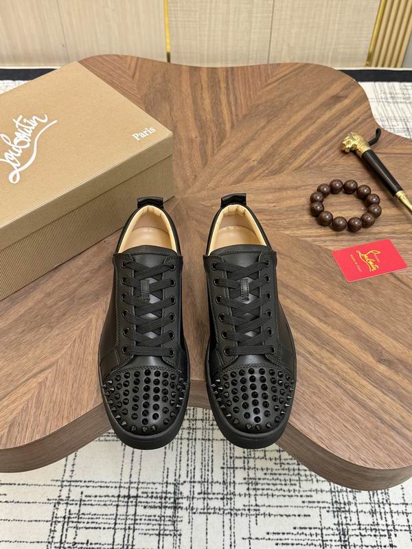 オシャレ☆2026春夏流行りルブタン スニーカーメンズコピー上品CHRISTIAN LOUBOUTIN