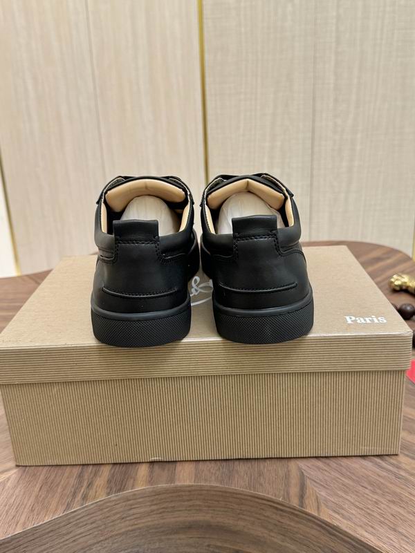 オシャレ☆2026春夏流行りルブタン スニーカーメンズコピー上品CHRISTIAN LOUBOUTIN