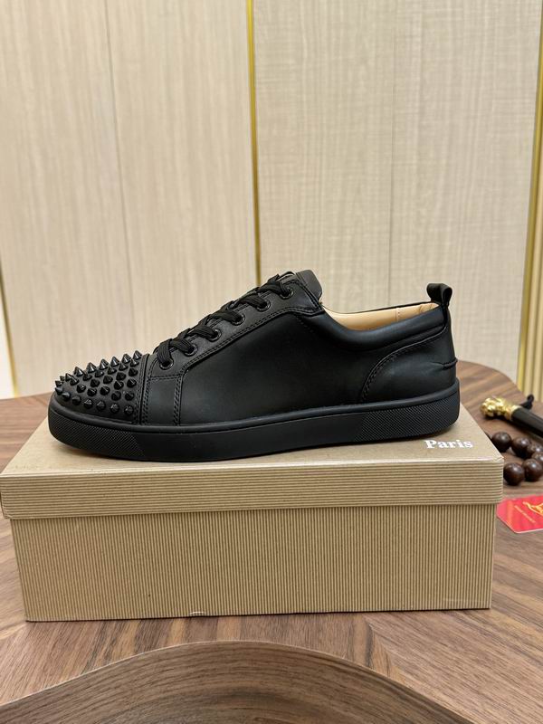 オシャレ☆2026春夏流行りルブタン スニーカーメンズコピー上品CHRISTIAN LOUBOUTIN