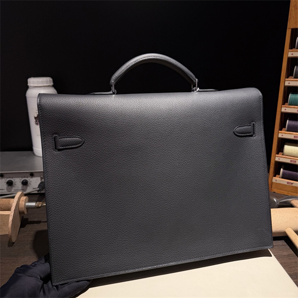 ☆エルメスケリーブリーフケースコピーHermès 2026トレンド最新作高級ビジネスバッグ