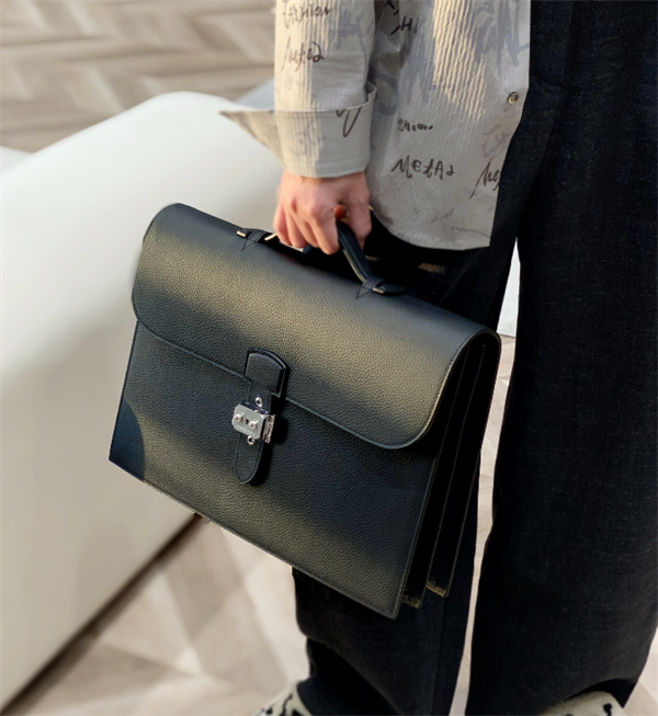 超人気☆Hermès エルメスビジネスバッグスーパーコピーメンズ向け ケリーブリーフケース