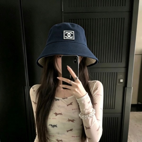 2026新作 CHANEL 激安 シャネル リバーシブル バケットハットロゴ ワッペン
