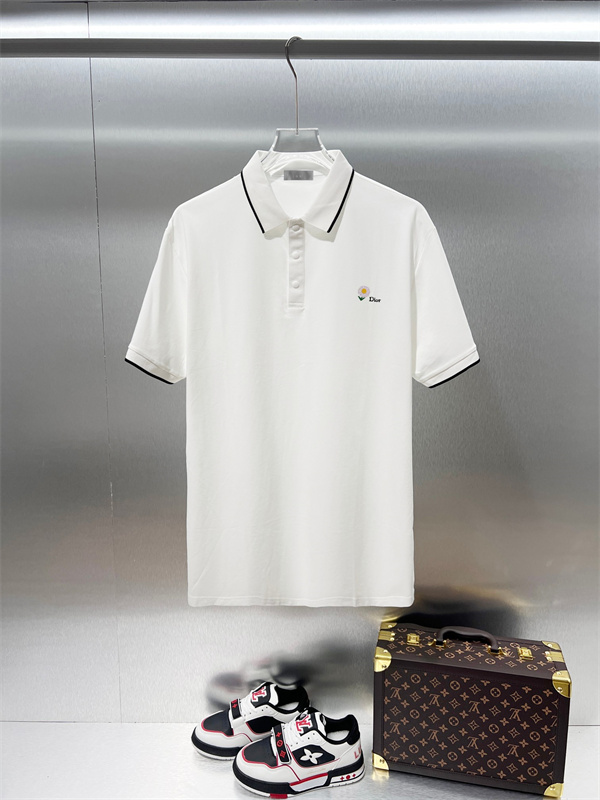 クラシックポロ スポーティームード デイリールック DIOR ディオール コピー ゴルフシャツ風トップス 夏のおしゃれ