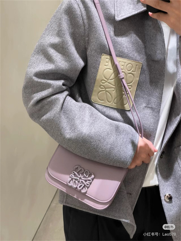 LOEWE 2026春夏人気ランキングロエベショルダーバッグコピーパープルお洒落数量限定 