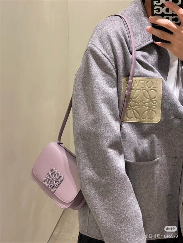 LOEWE 2026春夏人気ランキングロエベショルダーバッグコピーパープルお洒落数量限定 