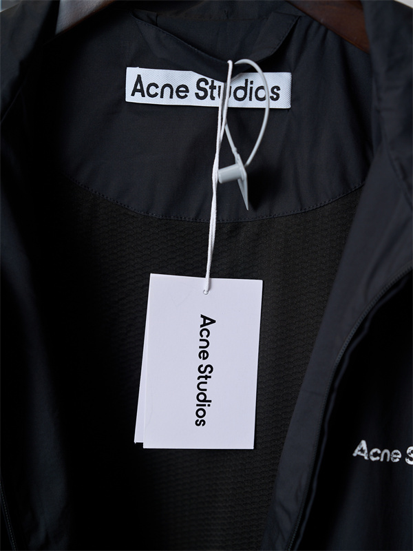スタンドカラー 軽量デザイン デイリーアウター Acne Studios アクネストゥディオズ コピー ナイロンジャケット