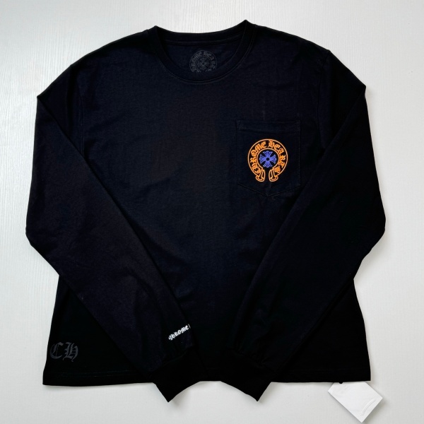 2026新作 Chrome Hearts N級品 クロムハーツ ロングTシャツ STAFFロゴ バックホースシュー プリント 長袖Tシャツ コットン 人気アイテム