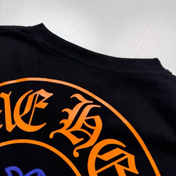 2026新作 Chrome Hearts N級品 クロムハーツ ロングTシャツ STAFFロゴ バックホースシュー プリント 長袖Tシャツ コットン 人気アイテム