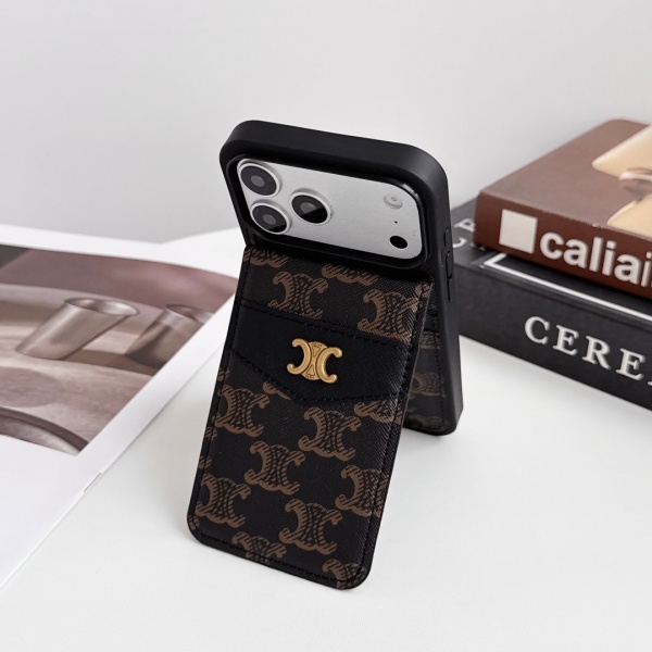 2026新作 CELINE 激安 セリーヌ スマホケース トリオンフ柄 カード収納 スタンド機能付き メタルロゴ 多機能 携帯ケース 人気アイテム
