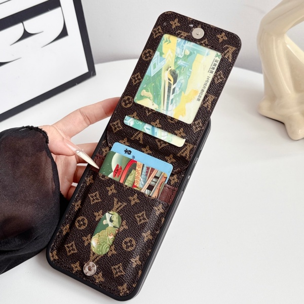LOUIS VUITTON 激安 ルイ・ヴィトン iPhoneケース カードケース一体型
