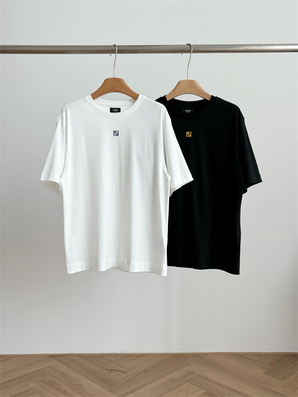 簡単人気2026SSトレンド新作★FF刺繍ロゴ FENDIフェンディtシャツコピーユニセックス２色