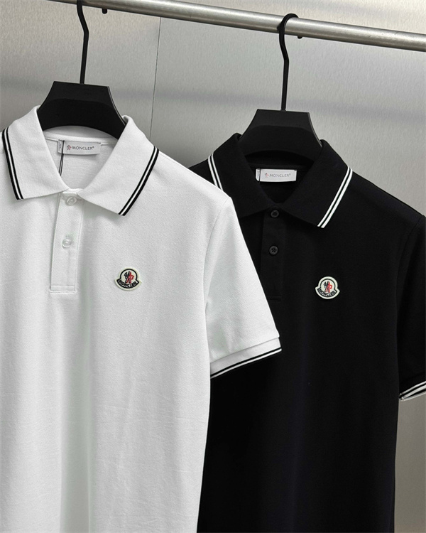 トリコロールロゴ ライン襟 すっきりシルエット MONCLER モンクレール コピー ポロシャツ 品格カジュアル