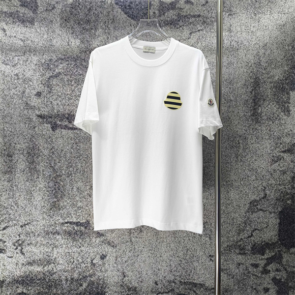 ストライプモチーフ 袖ワッペン クルーネック MONCLER モンクレール コピー 半袖Tシャツ 爽快カジュアル