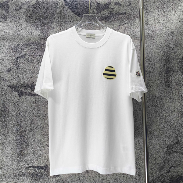 ストライプモチーフ 袖ワッペン クルーネック MONCLER モンクレール コピー 半袖Tシャツ 爽快カジュアル
