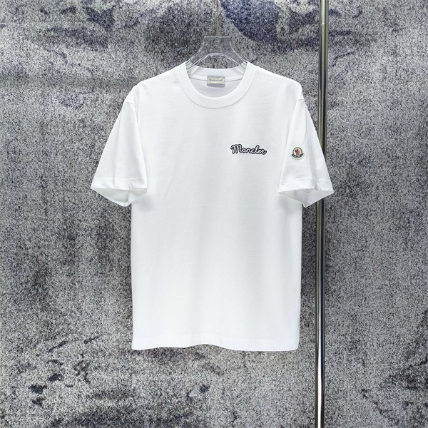 筆記体ロゴ 袖ワッペン クリーンデザイン MONCLER モンクレール コピー 半袖Tシャツ 上質カジュアル
