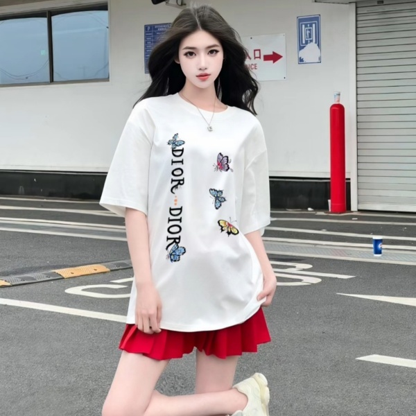 2026春夏新作ディオール蝶モチーフプリント半袖Tシャツゆったりクルーネック個性派デザイン
