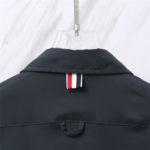 ラインアクセント オーバーシャツ テーラード感 THOM BROWNE トムブラウン コピー シャツアウター ベーシックウェア