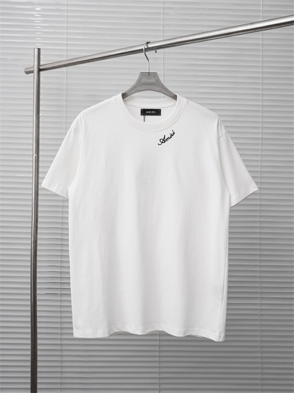 シンプルデザイン 着回し力 軽やかコーデ 旬なカジュアル AMIRI アミリ コピー 半袖Tシャツ 普段使い