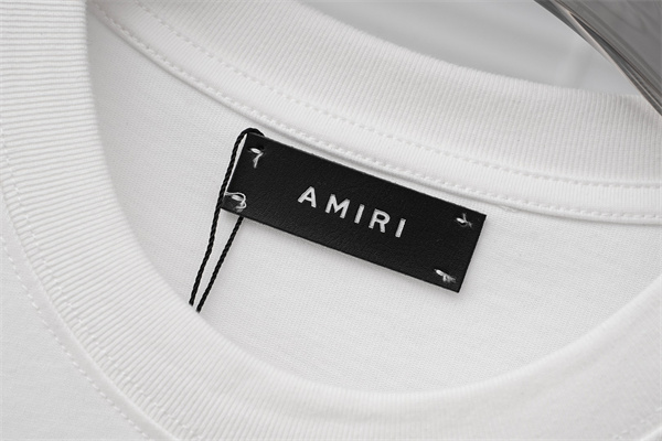 フロントグラフィック ブランドロゴ コットンウェア AMIRI アミリ コピー 半袖Tシャツ グランジスタイル