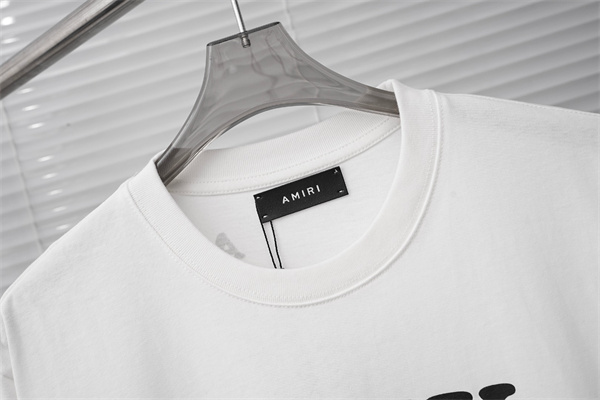 レタリンググラフィック ブランドモチーフ コットンウェア AMIRI アミリ コピー 半袖Tシャツ ヴィンテージテイスト