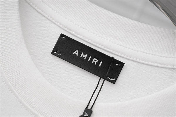 ロゴグラフィック スクリプトデザイン ミニマルスタイル コーデ映え AMIRI アミリ コピー 半袖Tシャツ