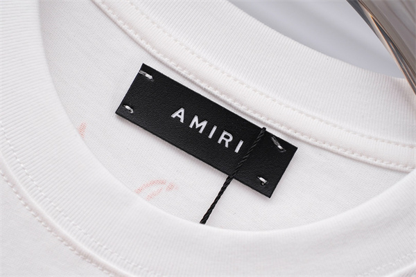 レタリングデザイン カジュアルテイスト 高評価アイテム AMIRI アミリ コピー 半袖Tシャツ 話題アイテム