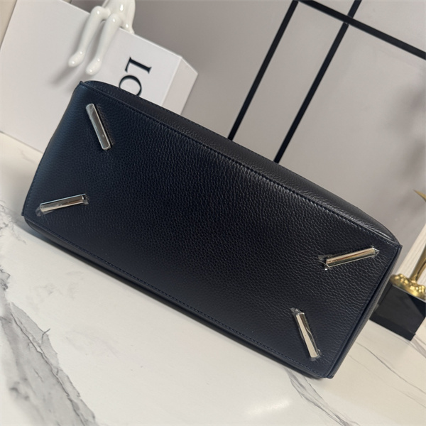高品質☆☆LOEWE Puzzle ロエベショルダーバッグコピー2026人気ランキング上品定番