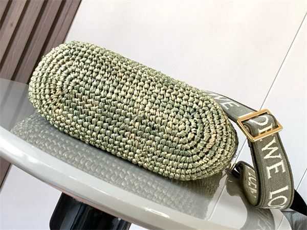2026新作☆☆LOEWE Slit Tote  ロエベトートバッグコピー大容量旅行用
