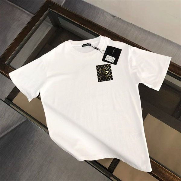 DOLCE & GABBANA ドルチェ＆ガッバーナ コピー 半袖Tシャツ メタリック調アクセント シンプルシルエット 上質カジュアルスタイル