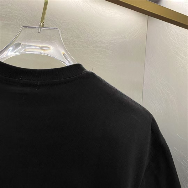フロントプリント クルーネック仕様 ストリートカジュアル DOLCE & GABBANA ドルチェ＆ガッバーナ コピー 半袖Tシャツ 旬アイテム