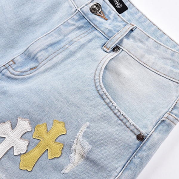 クロスパッチとクラッシュ加工が映える定番人気デニムショートパンツ Chrome Hearts ウォッシュ仕上げ クロムハーツ
