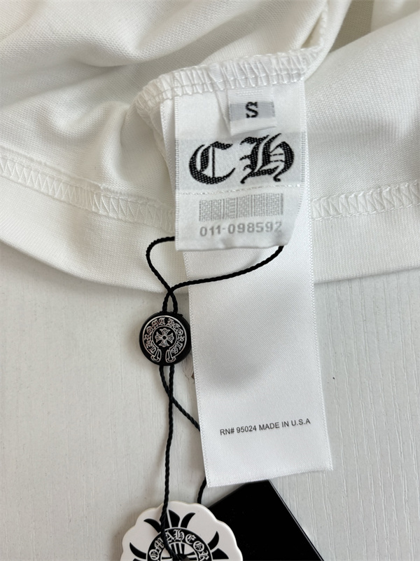 フローラルパッチ 存在感 人気アイテム CHROME HEARTS クロムハーツ コピー 半袖Tシャツ トレンド感
