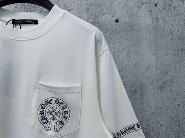 サークルモチーフ 袖ロゴディテール ベーシックライン CHROME HEARTS クロムハーツ コピー 半袖Tシャツ 高評価