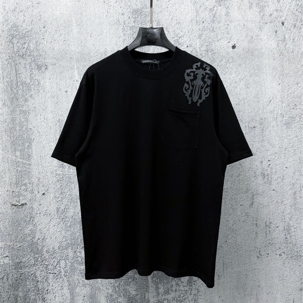 アイコンモチーフ 胸元アクセント シンプルライン CHROME HEARTS クロムハーツ コピー 半袖Tシャツ 愛用者多数