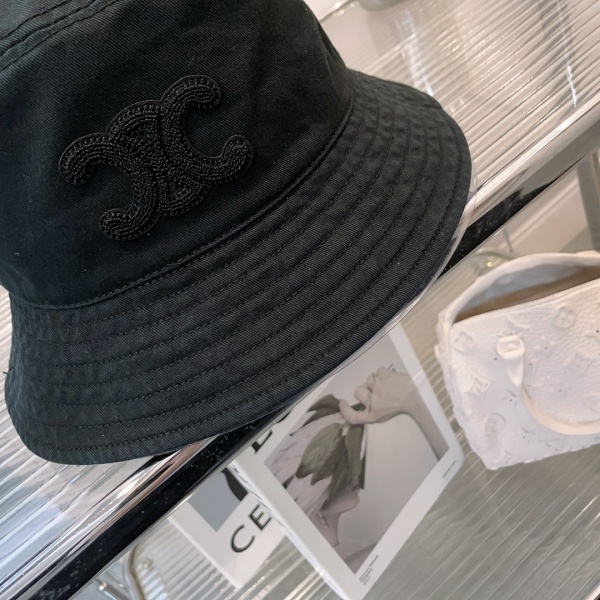 定番人気 セリーヌ 激安 ブラックワントーン バケットハット CELINE 旬顔アクセント