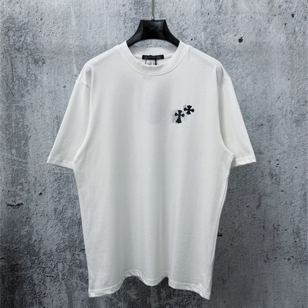フローラルアイコン 胸元デザイン シンプルフォルム CHROME HEARTS クロムハーツ コピー 半袖Tシャツ 高評価アイテム