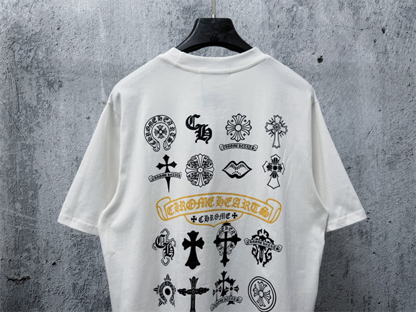 定番スタイル ワンポイントデザイン こなれ見え CHROME HEARTS クロムハーツ コピー 半袖Tシャツ 人気上昇モデル