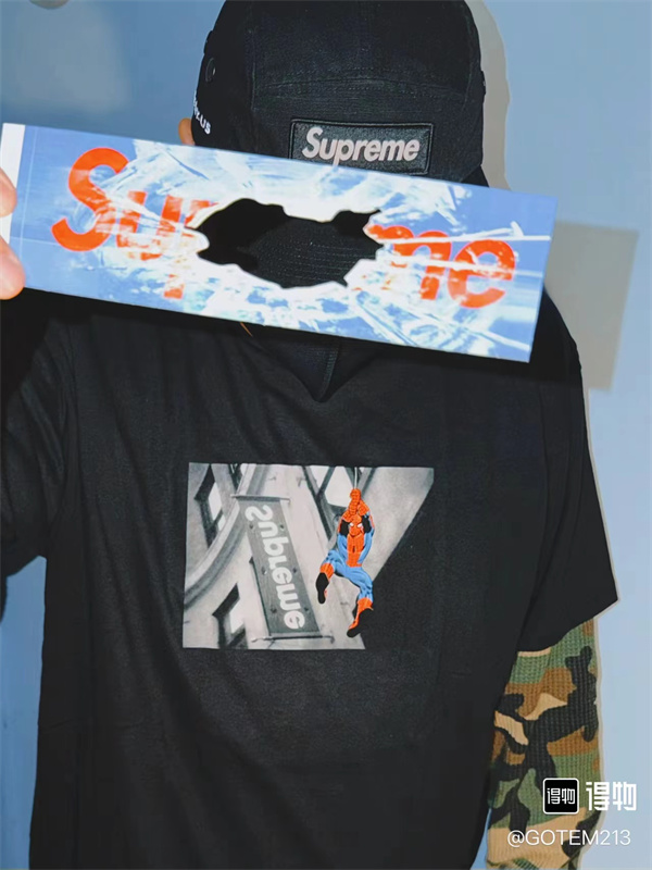 人気☆Supreme SS26 WEEK1 Spider-Man Teeシュプリームｔシャツスーパーコピー2色