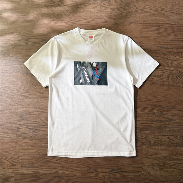 人気☆Supreme SS26 WEEK1 Spider-Man Teeシュプリームｔシャツスーパーコピー2色