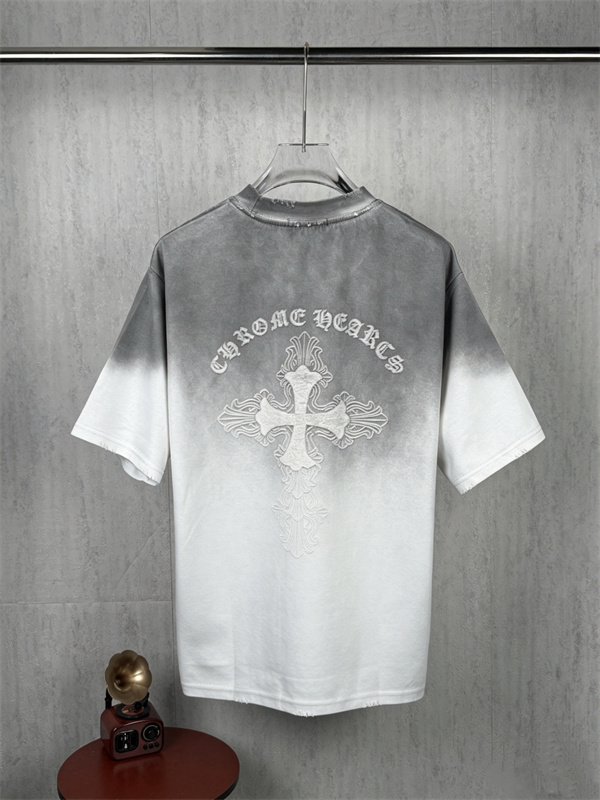グラデーションデザイン クロスモチーフ 定番スタイル CHROME HEARTS クロムハーツ コピー 半袖Tシャツ コーデ映え