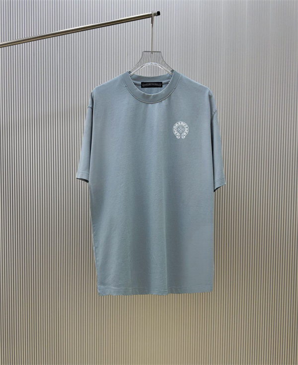 サークルモチーフ ワンポイントデザイン 日常コーデ CHROME HEARTS クロムハーツ コピー 半袖Tシャツ おすすめアイテム