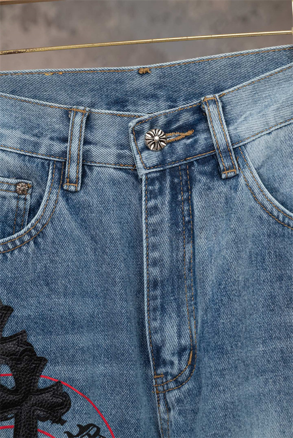 クロスモチーフ 刺繍デザイン ヴィンテージ加工 CHROME HEARTS クロムハーツ コピー デニムパンツ スタイリング自在