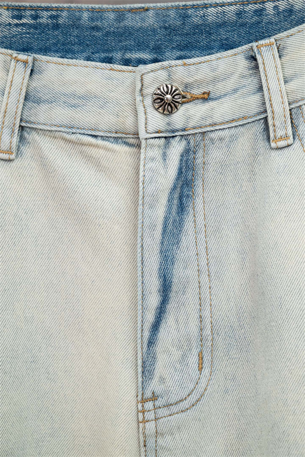ダメージ加工 ブリーチデザイン ワイドシルエット CHROME HEARTS クロムハーツ コピー デニムパンツ トレンド感