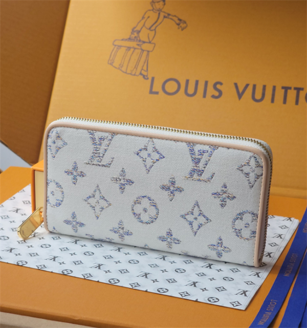 大人気トレンドLOUIS VUITTONルイヴィトン長財布コピー Zippy coin Perth 【M83456】
