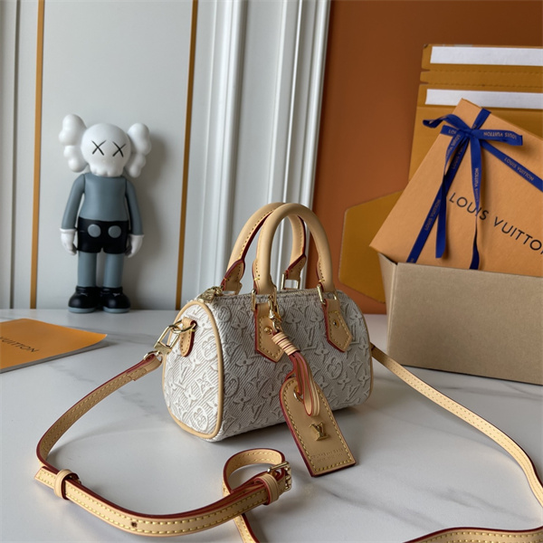 ミニサイズ レザーアクセント 収納力デザイン デイリーユース LOUIS VUITTON ルイヴィトン コピー ショルダーバッグ 高見えスタイル