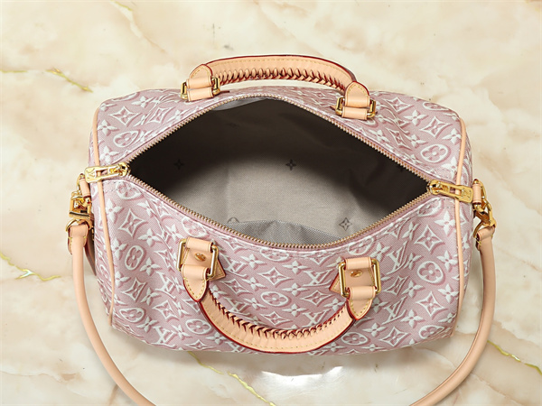 ショルダーストラップ付き コンパクトボストン 丸みフォルム LOUIS VUITTON ルイヴィトン コピー ハンドバッグ 上品カジュアル