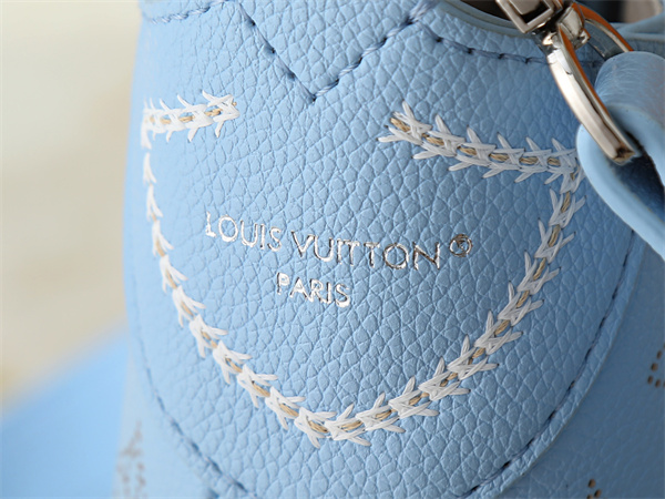 モノグラムキャンバス ワンショルダー ラウンドフォルム 大人カジュアル LOUIS VUITTON ルイヴィトン コピー バッグ センスアップ