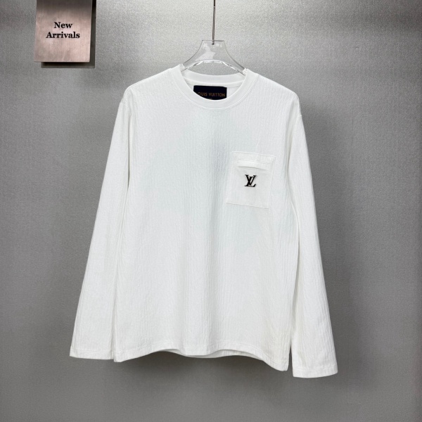2026新作 胸ポケット金具 ルイ・ヴィトン 上品な抜け感 Louis Vuitton 長袖Tシャツ